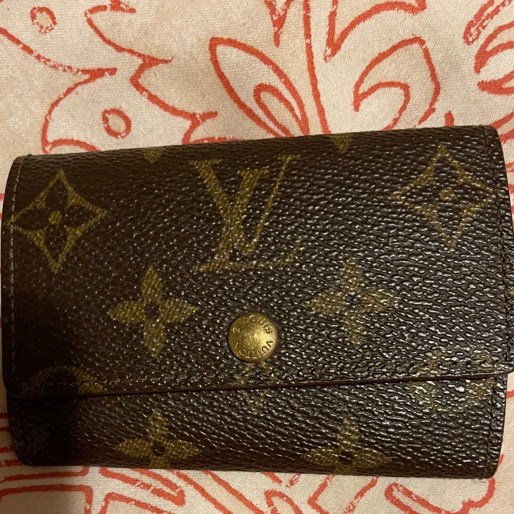 LV key rings